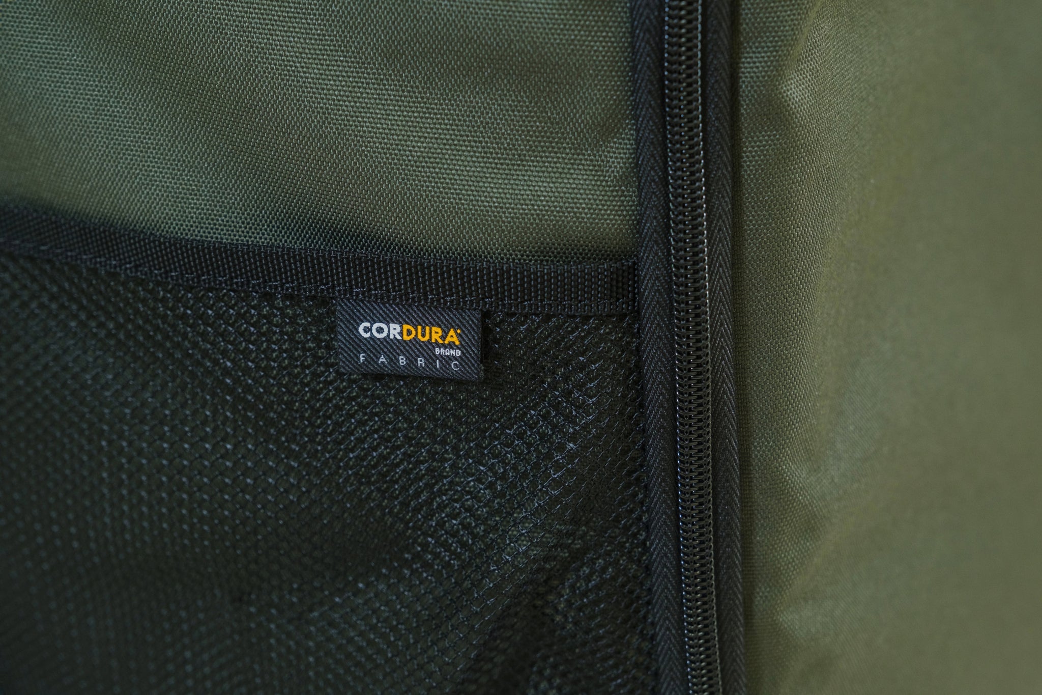 冬キャンプ】石油ストーブの持ち運びと収納を便利にする CORDURA