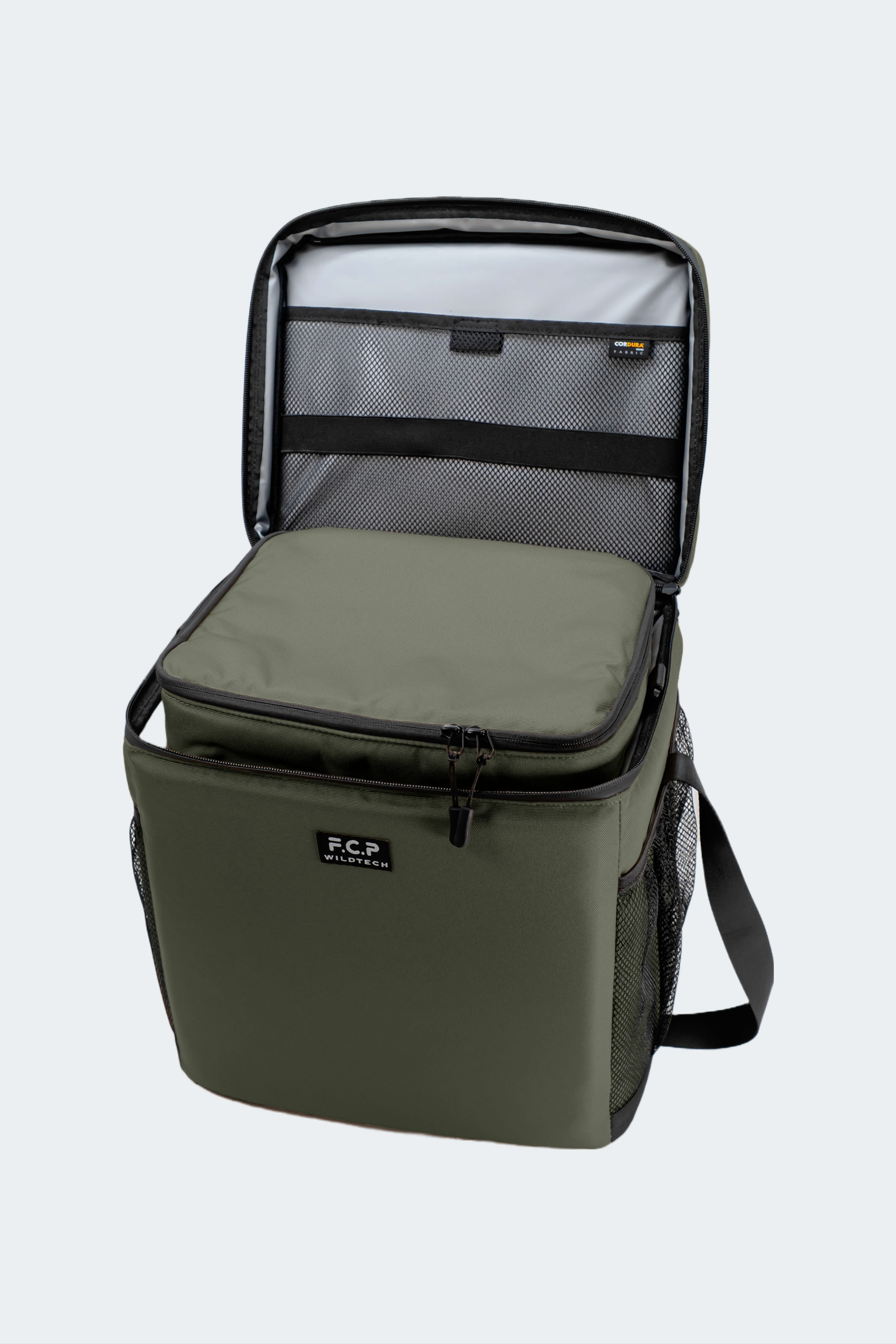 Kangaroo COOLERBAG(カンガルークーラーバッグ)OLIVE – WILDTECH Kangaroo COOLERBAG(カンガルークーラーバッグ)OLIVE – WILDTECH