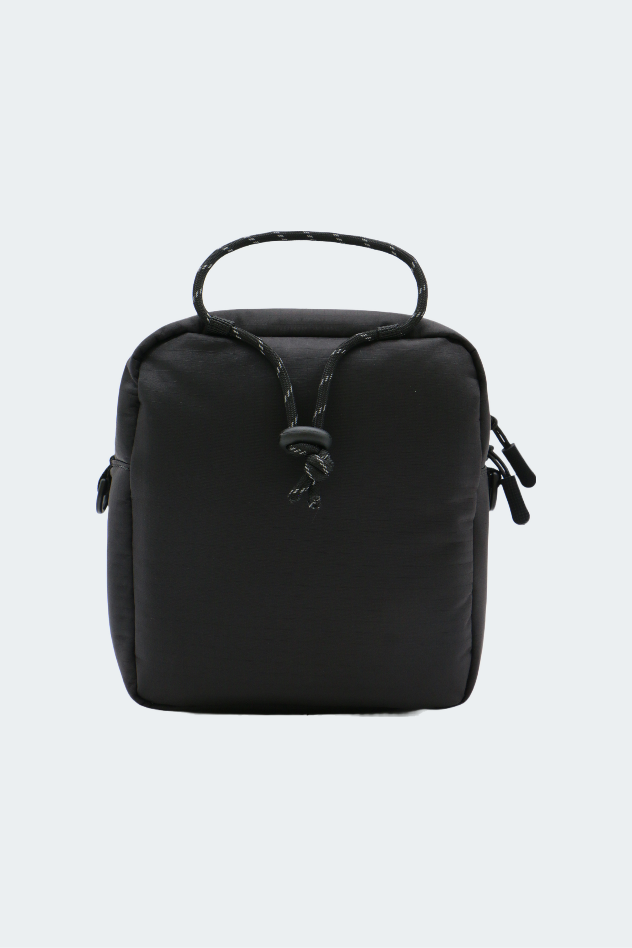さらに小さくても保冷力抜群なクーラーバッグ】MINI COOLERBAG